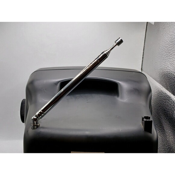 Vintage GPX Portable 5 Inch B/W CRT Retro Gaming TV & AM/FM Radio Works Great - Picture 15 of 16